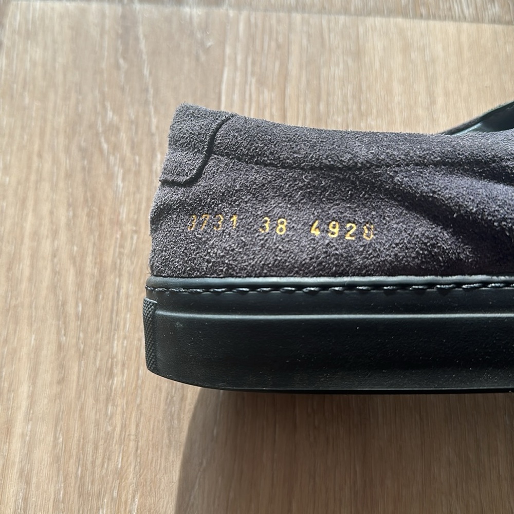 COMMON PROJECTS - Picture 2 of 4